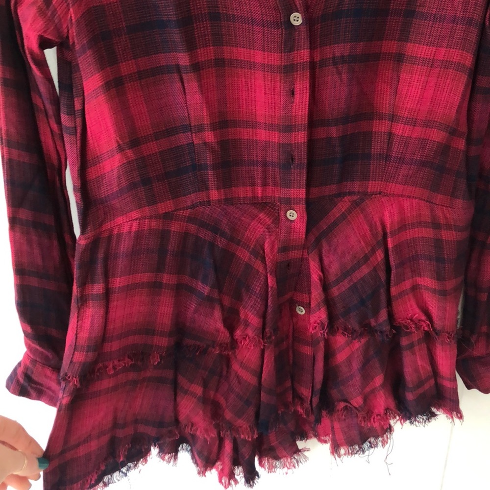 Plaid button down - Picture 4 of 4